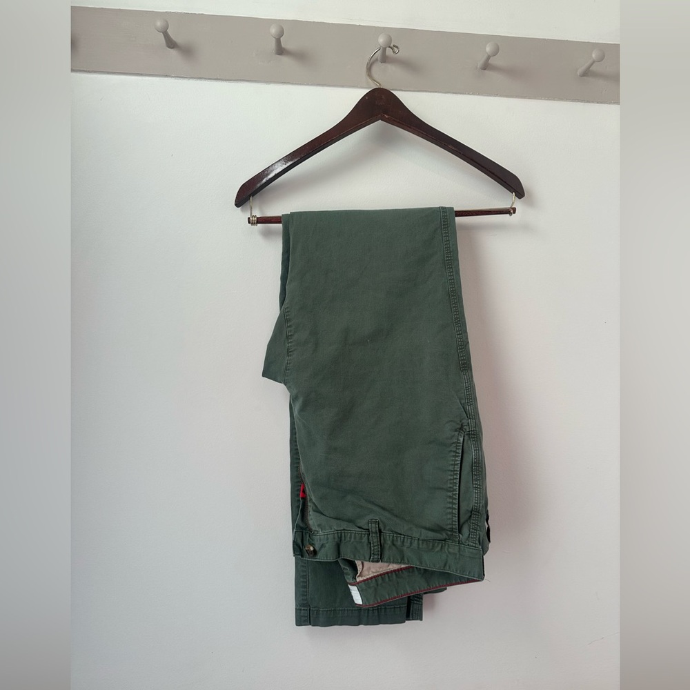 Men's Mountain Khakis Green Pants size 36x36 slim fit